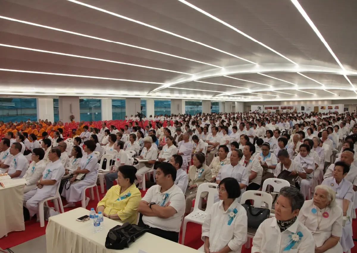 Best Uthakhamkong engaged with the Dhammachai International Research Institute (DIRI) In Thailand.