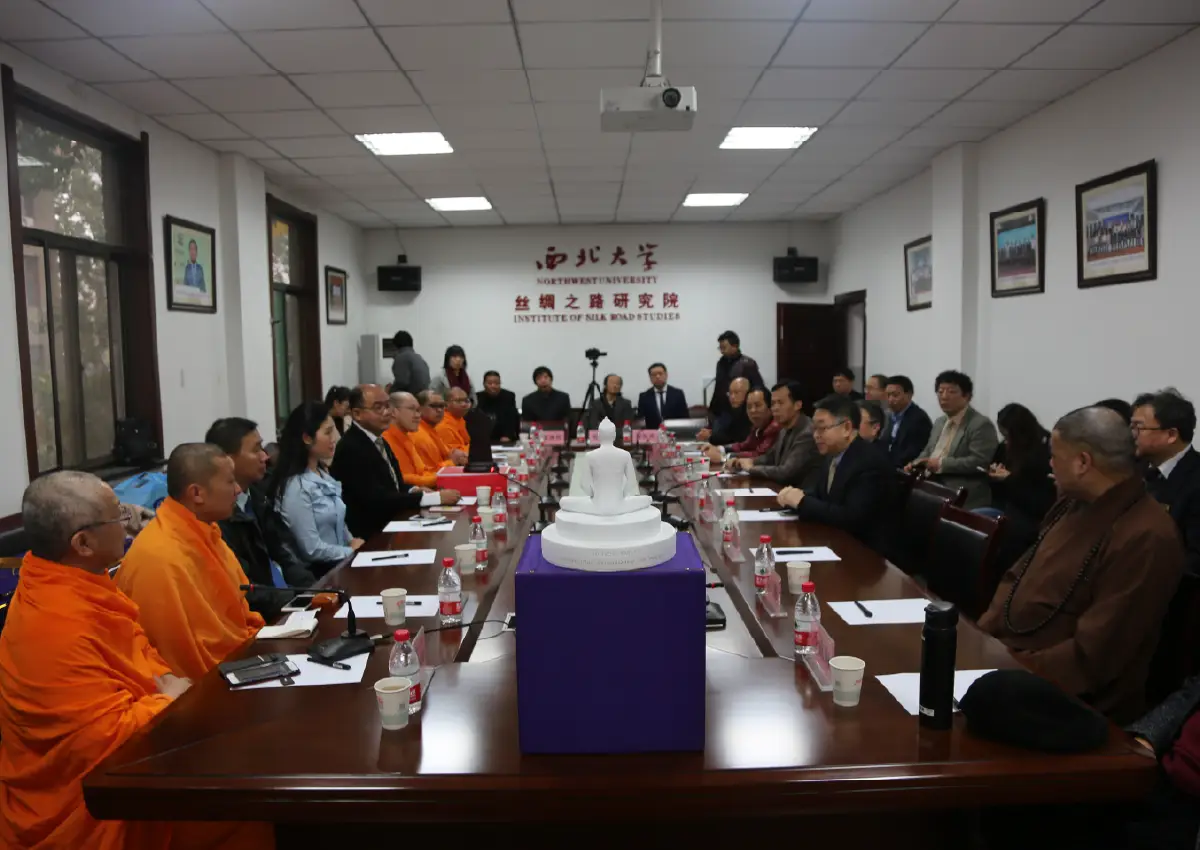 Best Uthakhamkong representing the Dhammachai International Research Institute (DIRI) in China.